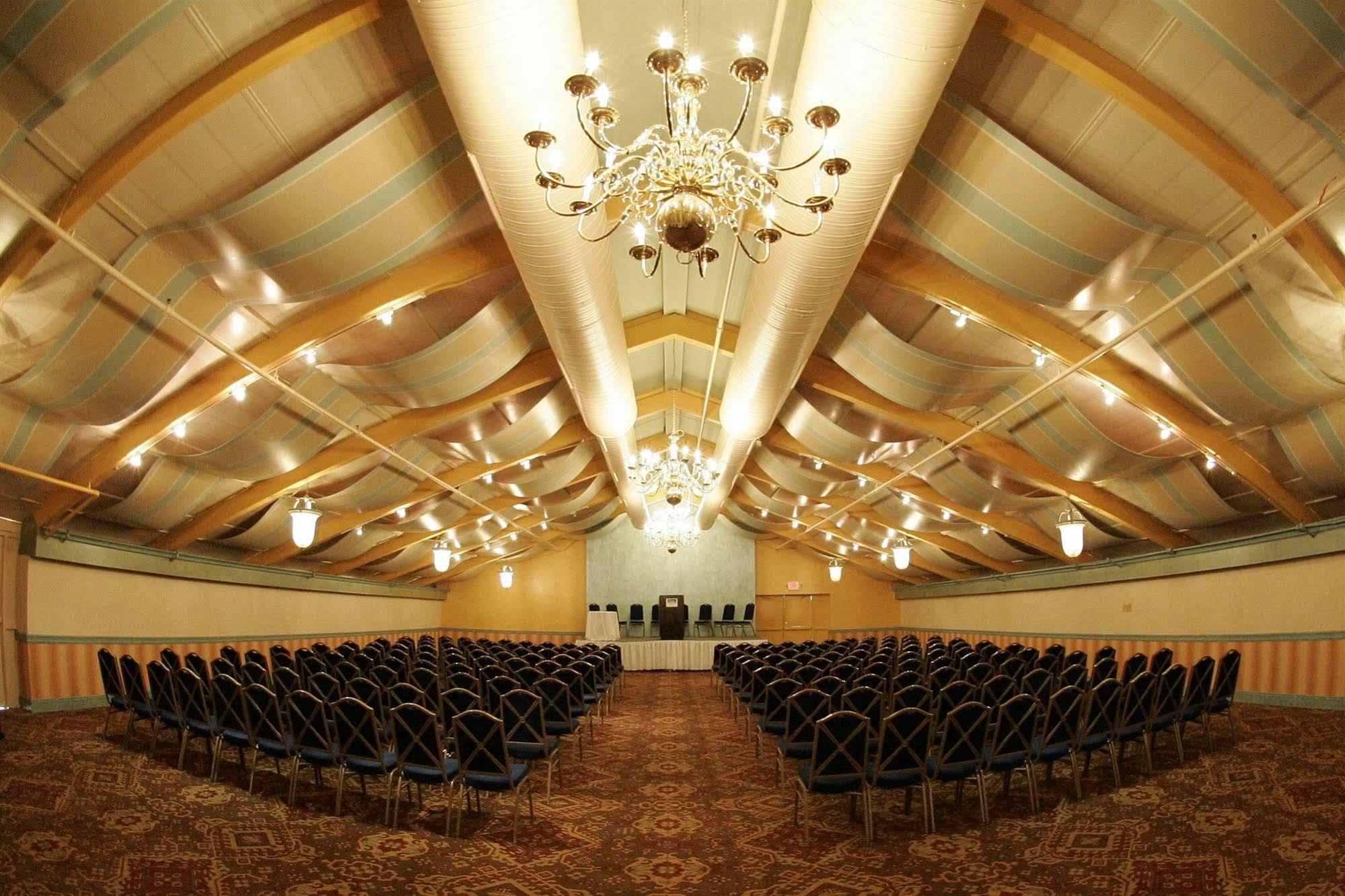 E Hotel Banquet&Conference Center Edison Exterior foto